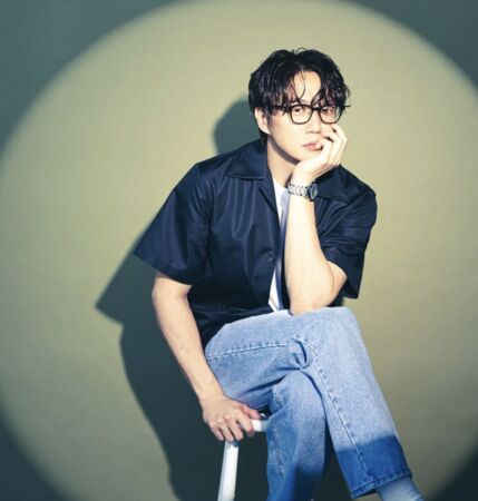 ▲▼抓包「經紀人轉賣VIP票當黃牛」 歌王成始璄原諒⋯幫求情判無罪!。(圖/翻攝自成始璄IG)