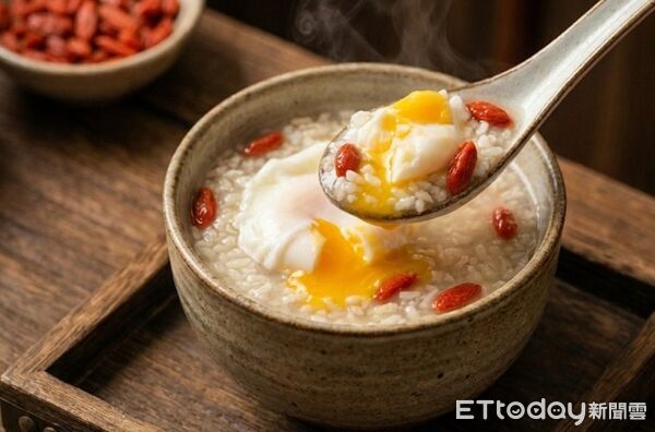 ▲蔡萬興x協興蛋業聯手復刻「酒釀蛋包」。(圖/業者提供)