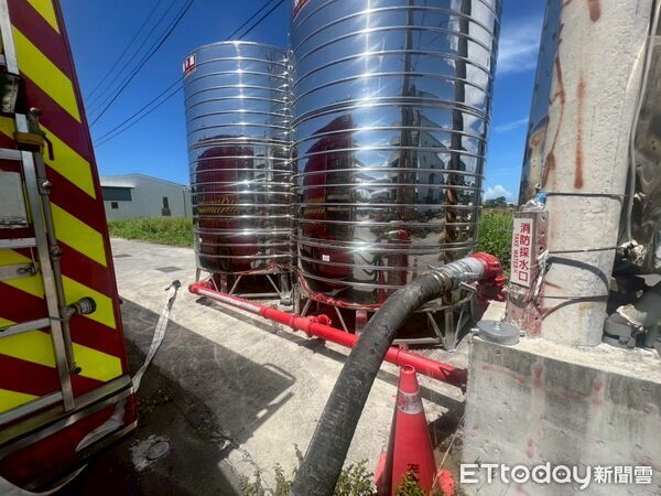 ▲台南市消防局將消防水源測試器材全面配發至53個外勤單位,提高未登記工廠審核效率。(記者林東良翻攝,下同)