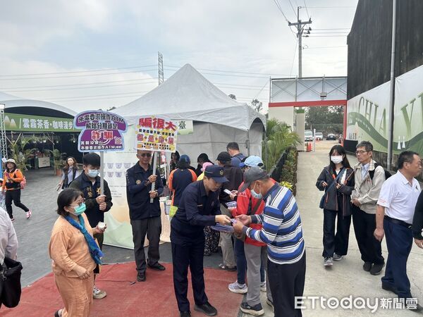 ▲▼ 【高山茶都嘉義博茶會 中埔警識詐出擊】 。(圖/中埔分局提供)