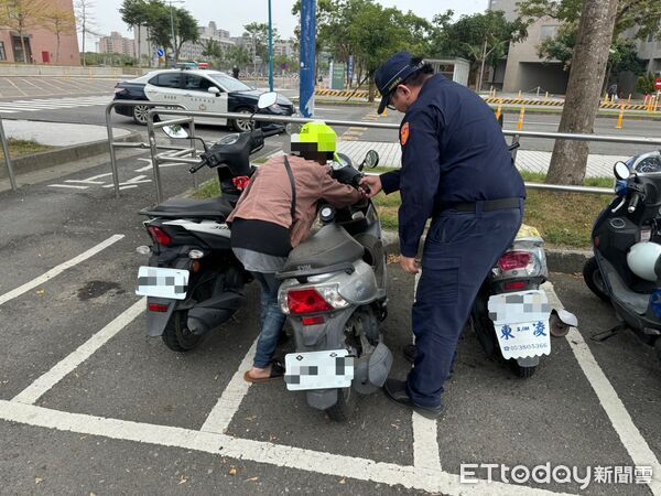 ▲▼ 【7旬老嫗就醫忘記機車位置 布袋警熱心協助找回】 。(圖/布袋分局提供)