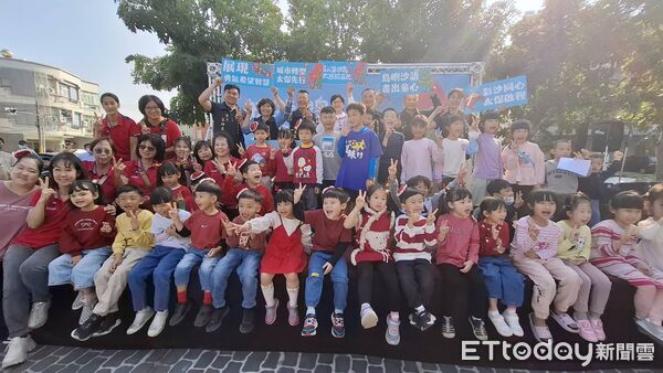 ▲▼ 太保市公所打造親子冬季冒險樂園鄭淑分:給孩子快樂的童年是我的任務 。(圖/太保市公所提供)