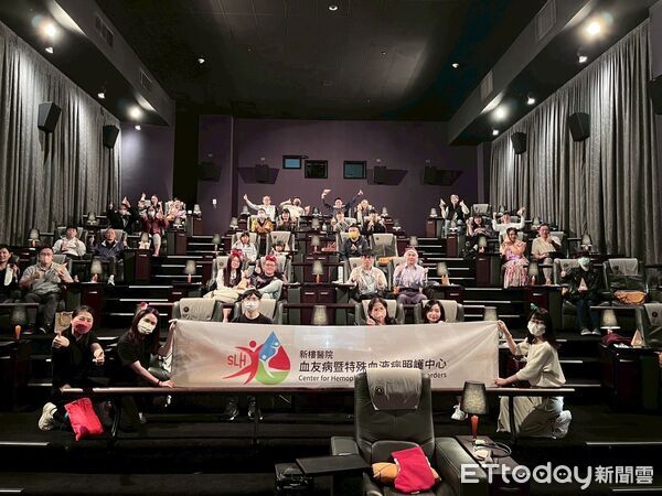 ▲新樓醫院血友病暨特殊血液病照護中心舉辦「2025暖心聖誕 新知同行」歲末衛教活動,邀病友及家屬共度溫馨時光。(記者林東良翻攝,下同)