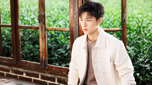 ▲《再見,怦然心動》由李昀銳、徐若晗主演。(圖/龍華電視提供)