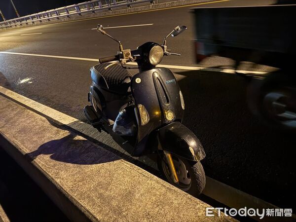 ▲▼ 台鐵志學站盧姓副站長騎車下班,行經木瓜橋時發生車禍昏迷中 。(圖/民眾提供)