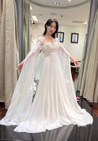 ▲《好運來》吳政澔、張家瑋婚紗照曝光。(圖/民視提供)