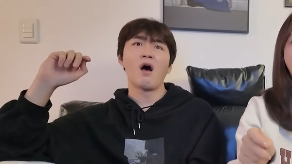 ▲▼ 男友在當兵⋯她分手3月改愛男友兄弟!《換乘3》周元痛罵:太過分。(圖/翻攝自愛奇藝國際站、周元YouTube)