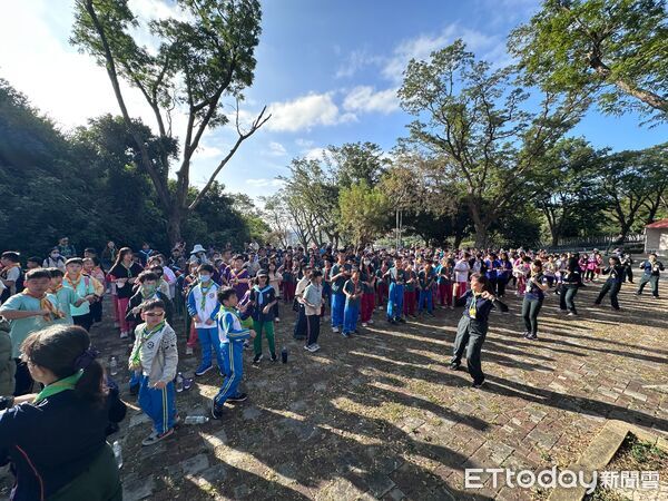 ▲台南市114年度幼童軍、幼女童軍冬令營跨縣市展開,333名師生走入文化與生態場域學習成長。(記者林東良翻攝,下同)