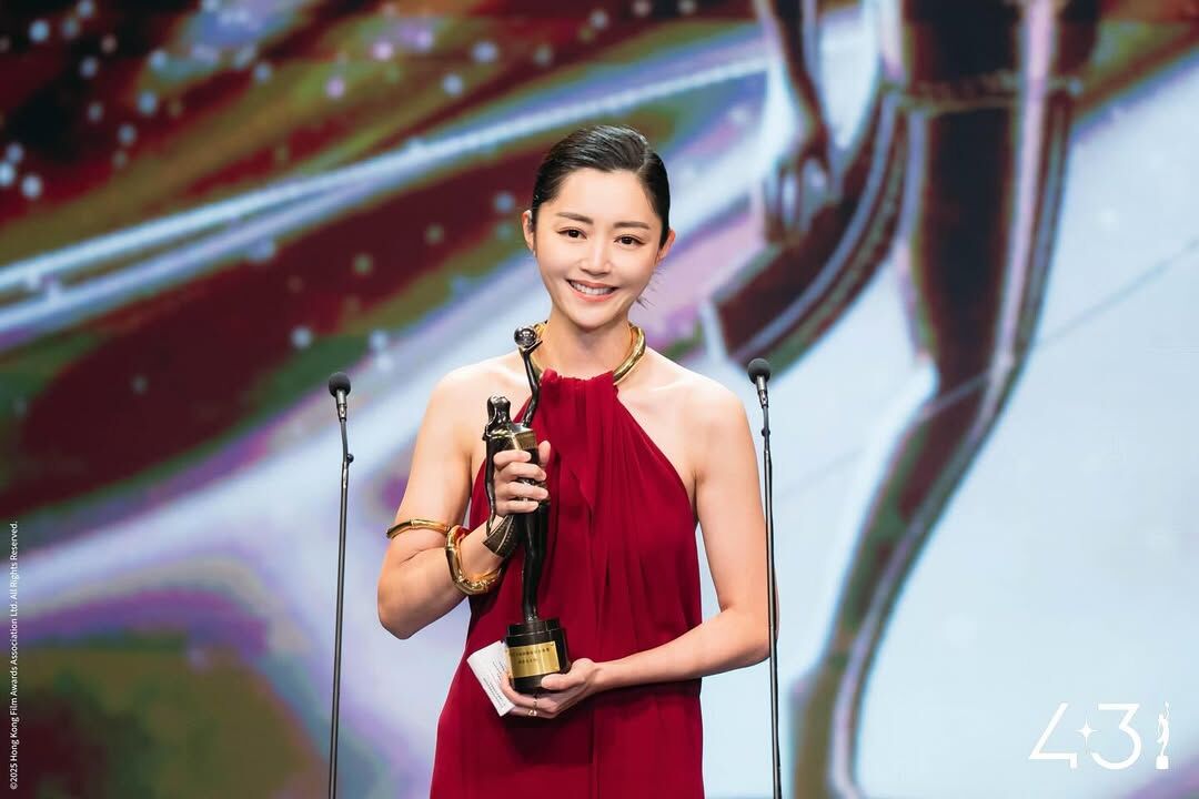 ▲▼影后衛詩雅拍片撞邪!殺青宴緊抱「恐怖布偶」:要帶回家養…法師搶走。(圖/翻攝自YouTube、網路)