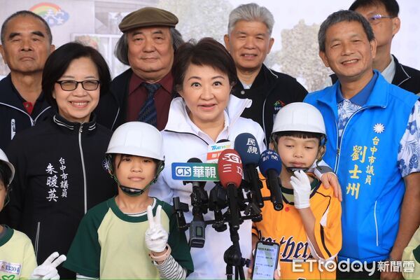 ▲江啟臣、盧秀燕。(圖/記者游瓊華攝)