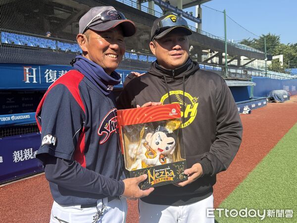 ▲神奈川、賴冠瑋。(圖/記者楊舒帆攝)