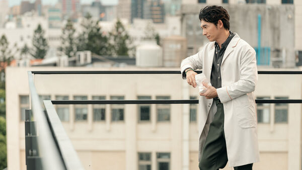 ▲整形外科醫療影集《整形過後》。(圖/六魚文創提供)