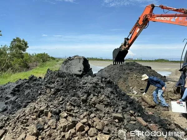 ▲▼郭信良廢棄物案 。(圖/記者陳宏瑞翻攝)