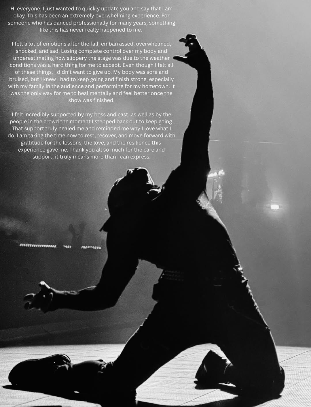 ▲▼女神卡卡演唱會舞者滑落舞台!她「當場喊停」暖關心。(圖/翻攝自Instagram/michaeldameski)