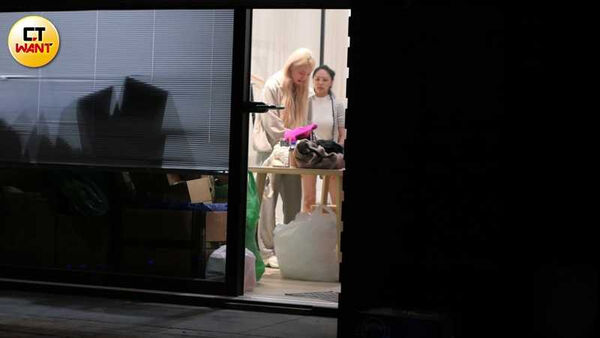 婦唱夫隨1/熊熊拚直播賣貨醞釀二胎 帥哥老公當神隊友溫馨接送