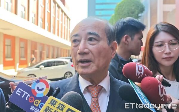 ▲立法院前院長王金平16日在立法院受訪。(圖/記者陳煥丞攝)