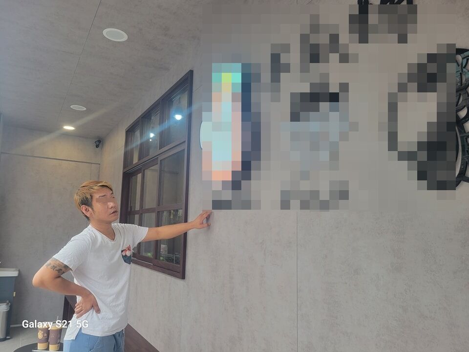 ▲肇事男身分遭起底,是安平區一家鹽酥鴨店老闆。(圖/翻攝自Facebook)