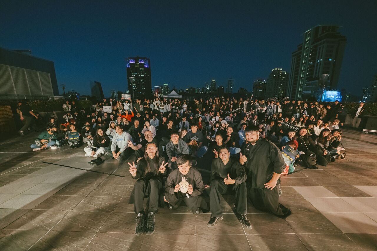 ▲▼後搖樂團「步行者」在台中IKEA開唱。(圖/步行者 Pacers提供)