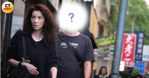 甜蜜合夥人1/葉全真EMBA同學變戀人 牽手散步被認出原地解散