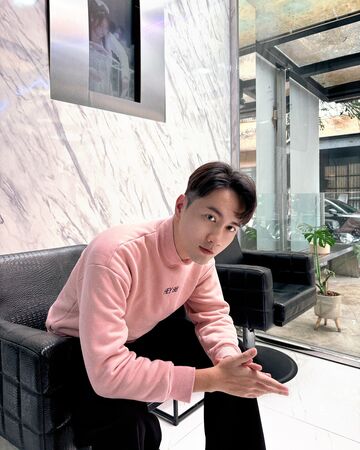 ▲▼張捷曝「家人在校被掐脖子」 後續展開他欣慰:把我們教的用出來了。(圖/翻攝自Facebook/張捷)