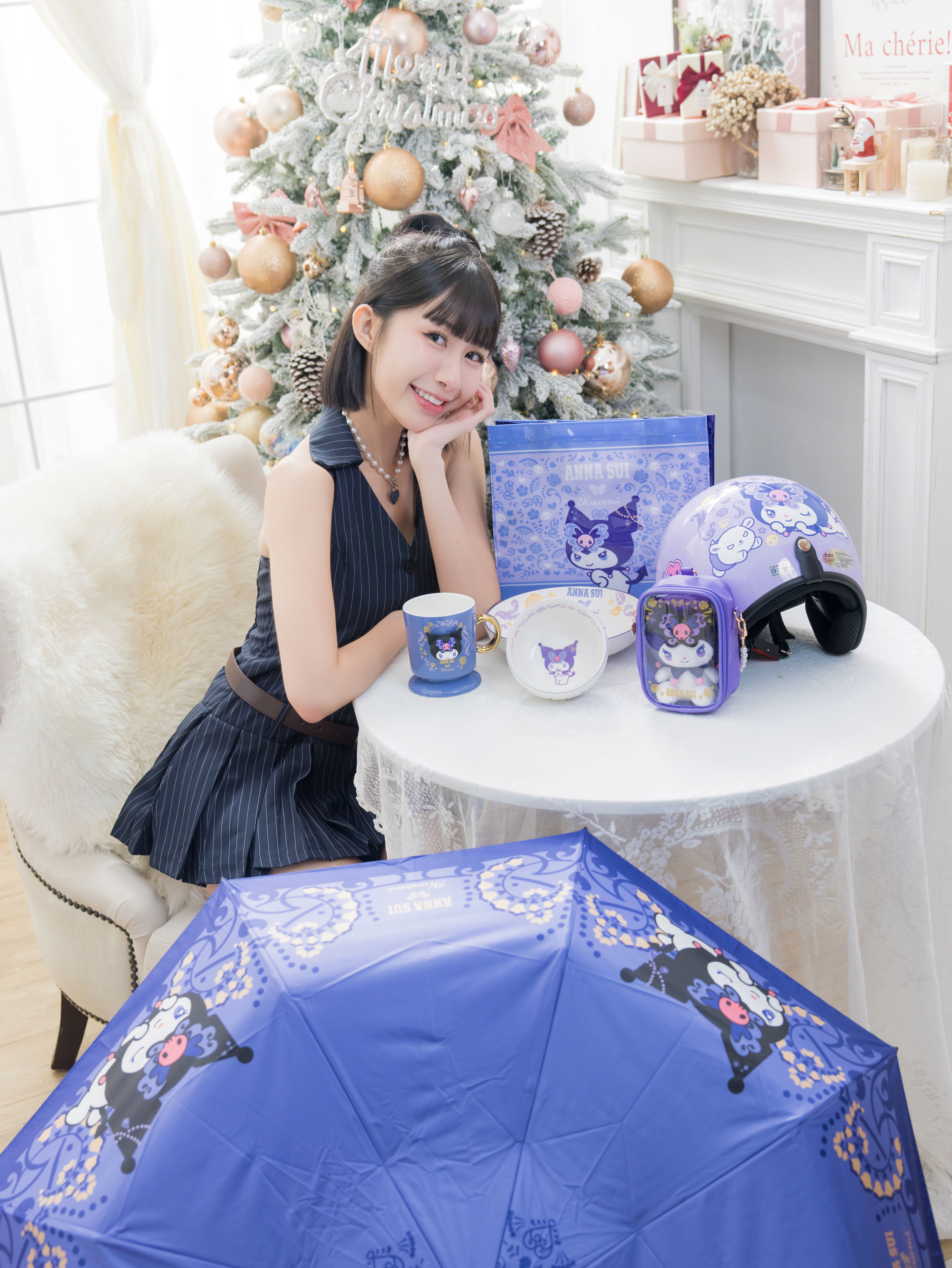 ▲▼7-11推「ANNA SUI X 三麗鷗」聯名周邊。(圖/業者提供)