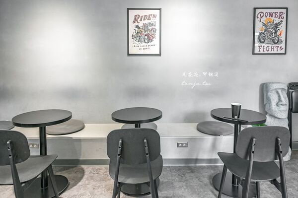 ▲▼台電大樓超爆餡松露起司嫩蛋三明治。(圖/部落客周花花提供)