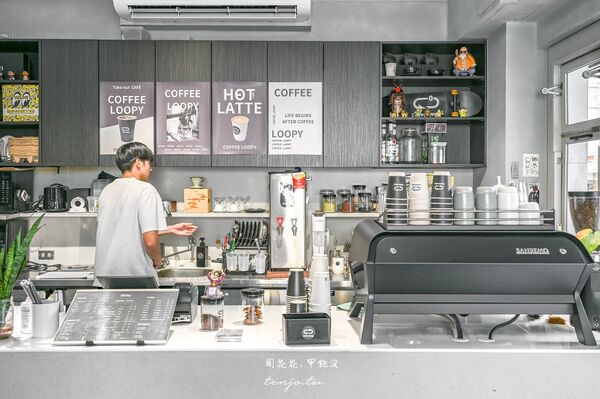 ▲▼台電大樓超爆餡松露起司嫩蛋三明治。(圖/部落客周花花提供)