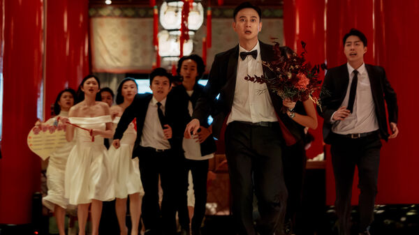 ▲9m88(左起)、劉冠廷、蔡凡熙三人在《雙囍》中要共同面對「一天兩場婚禮」。(圖/水花電影提供)