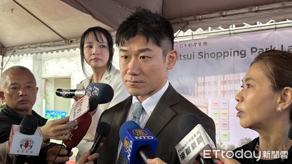 ▲LaLaport高雄上樑典禮。(圖/記者許宥孺攝)