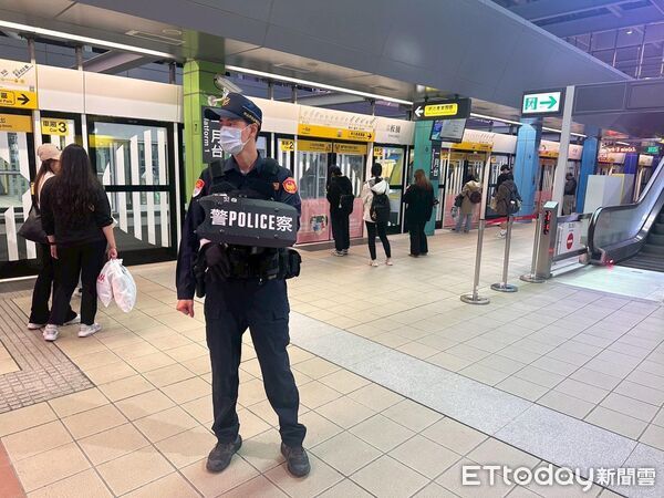 ▲▼ 新北捷運加強警備 。(圖/翻攝新北市長侯友宜臉書)