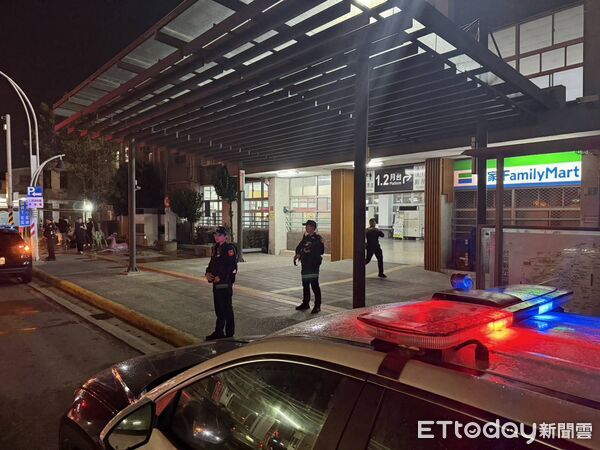 ▲因應北部發生重大治安事件,台南市警局全面強化高鐵、台鐵及轉運站等大眾運輸場域安全維護。(記者林東良翻攝,下同)