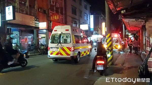 ▲▼士林區華齡街20日晚間發生氣爆。(圖/記者黃彥傑攝)