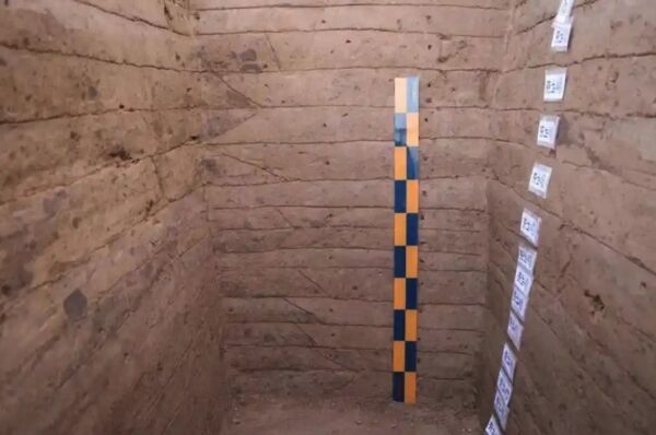 ▲▼阿房宮考古新發現:最早是大片水池 台基建在淤泥上。(圖/翻攝西安日報)