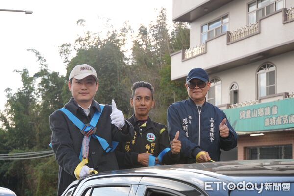 ▲▼ 民進黨嘉義縣長初選倒數 蔡易餘山區掃街 跨區立委拍片推薦 。(圖/蔡易餘服務處提供)