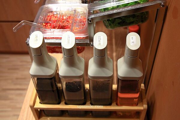 ▲▼台北信義區日式涮涮鍋「水豚屋」,寵物友善餐廳。(圖/部落客萍子提供)