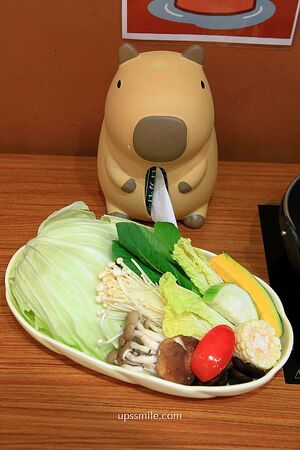 ▲▼台北信義區日式涮涮鍋「水豚屋」,寵物友善餐廳。(圖/部落客萍子提供)