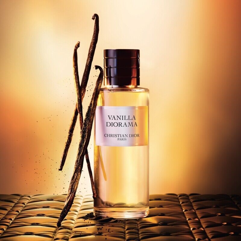 為什麼香草是香水界的「黑色黃金」?12 款必買推薦!從溫暖奶甜到清冷木質、性感煙燻通通有