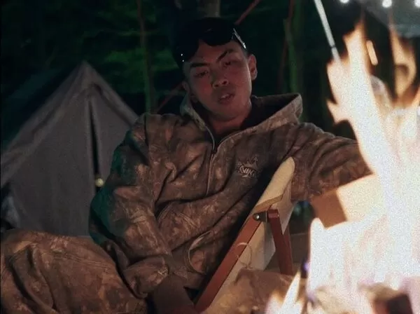 ▲▼ Lizi栗子推出個人首張專輯《Off the Chain》。(圖/不能想太多提供)