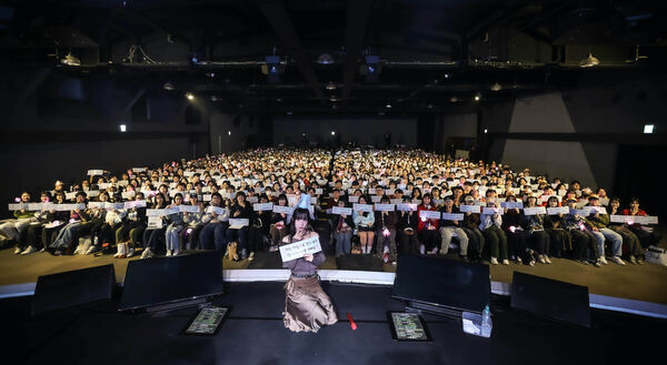 ▲▼人氣韓星冬至陪台粉!現西門町戒備升級 驚喜收粉絲應援眼眶紅了。(圖/WEEKENDPLAN ENT、ULC Present提供)