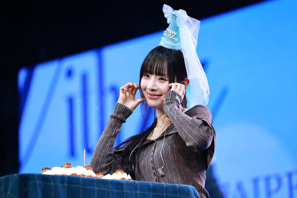 ▲▼ ▲▼人氣韓星冬至陪台粉!現西門町戒備升級 驚喜收粉絲應援眼眶紅了。(圖/WEEKENDPLAN ENT、ULC Present提供)