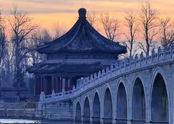 ▲▼北京降「糖霜雪」。(圖/翻攝自微博)