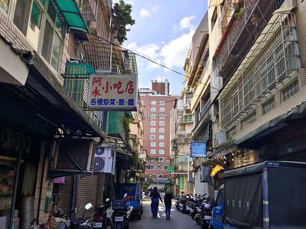 ▲▼阿永小吃店。(圖/部落客WISELY’S 拍拍照寫寫字授權提供)
