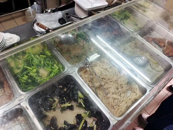 ▲▼阿永小吃店。(圖/部落客WISELY’S 拍拍照寫寫字授權提供)