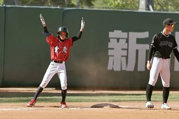 ▲重慶二刀流葉承豪。(圖/北市棒球協會提供)