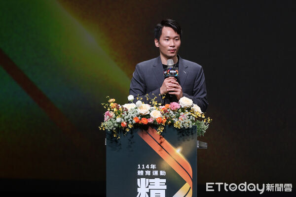 ▲體育運動精英獎,運動部長李洋致詞。(圖/記者林敬旻攝)