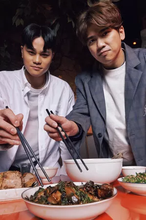 ▲中信三兄弟聯名plain-me!「Hang out with bros」12/31開賣。(圖/中信兄弟提供)