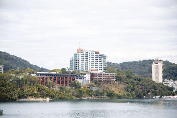 ▲▼全台最美落羽松自行車道。(圖/部落客黑皮提供)