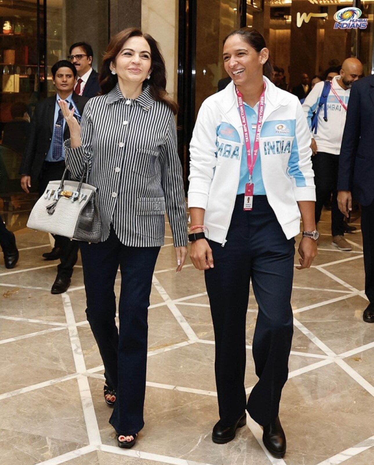 ▲▼妮塔安巴尼 。(圖/翻攝IG)