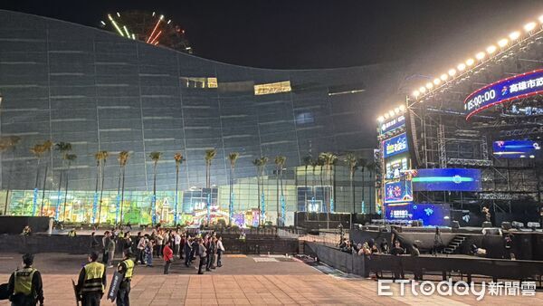 ▲▼ 北捷案借鏡!高雄跨年重兵演練現場畫面曝 「3劇本」反恐攻 。(圖/記者吳世龍攝)