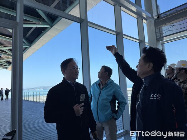 ▲▼ 金門縣議會現勘水頭港大型旅客服務中心。(圖/記者鄭逢時攝)